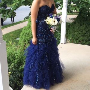 Size6 Jovani  navy blue prom dress